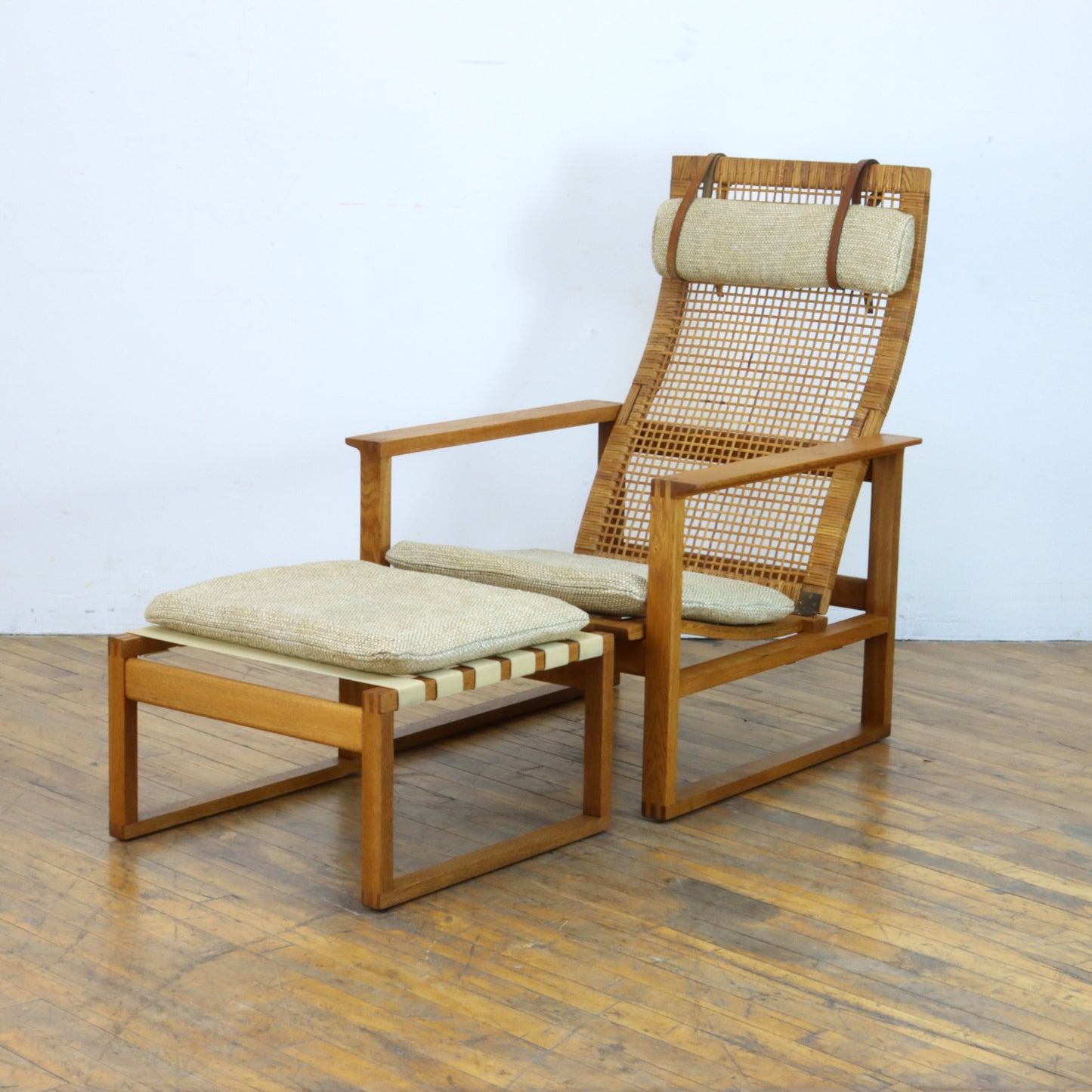 Børge Mogensen 2254 Oak Lounge Chair and Ottoman