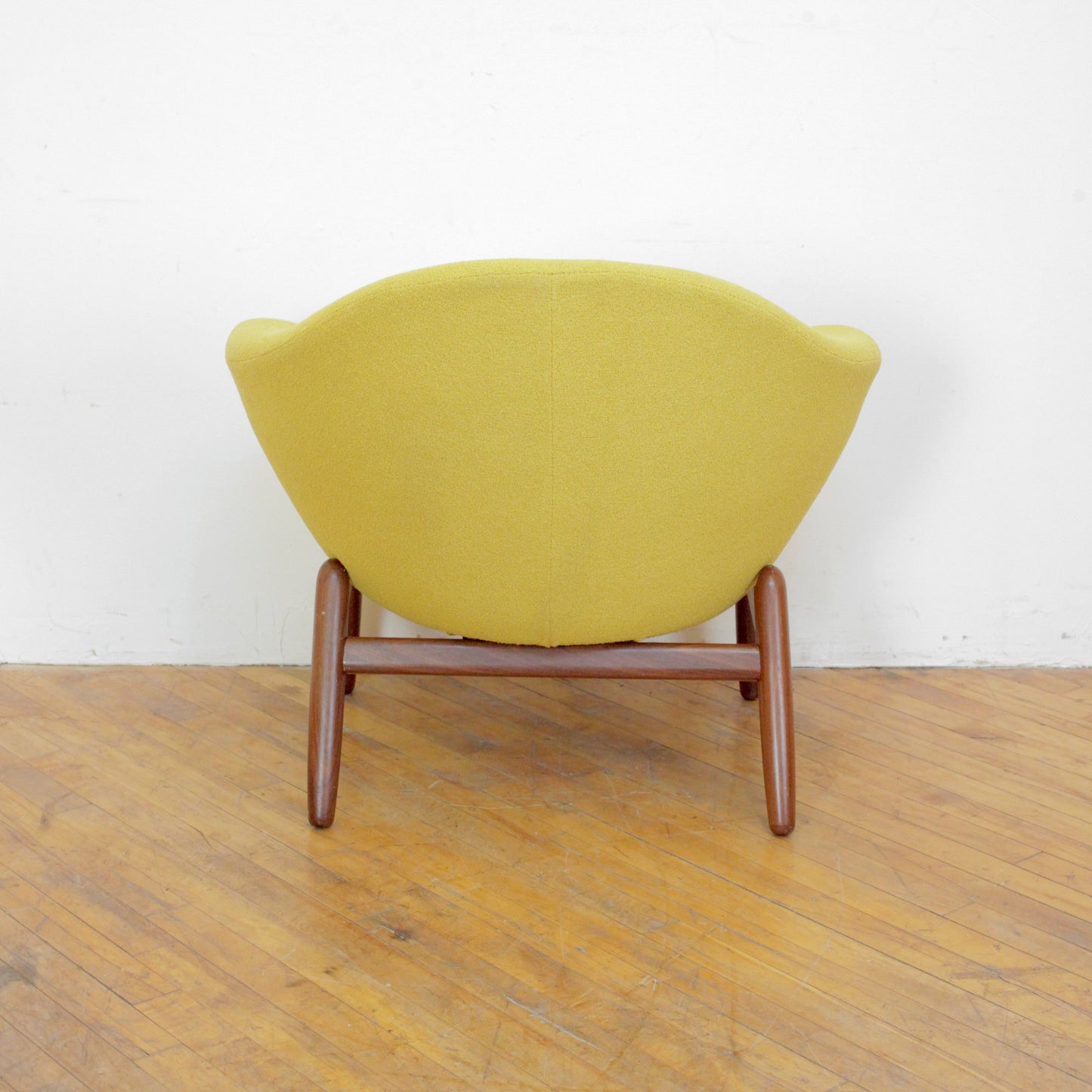 Ib Kofod-Larsen Pod Chair