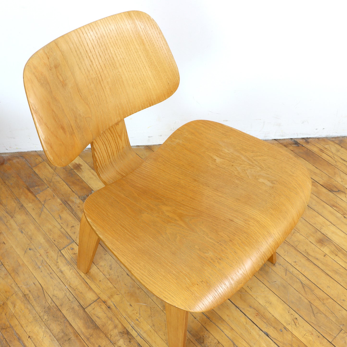Set of Four 1st Generation Eames DCW