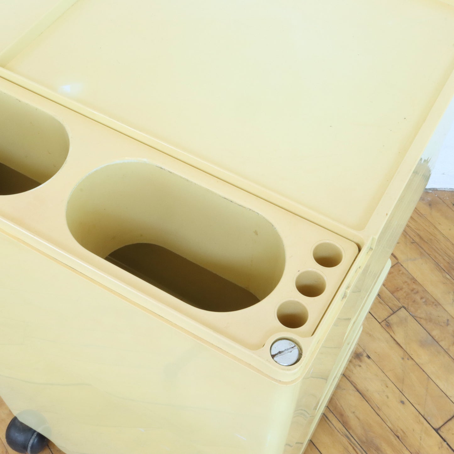 1970s Cosmos Taboret Trolley