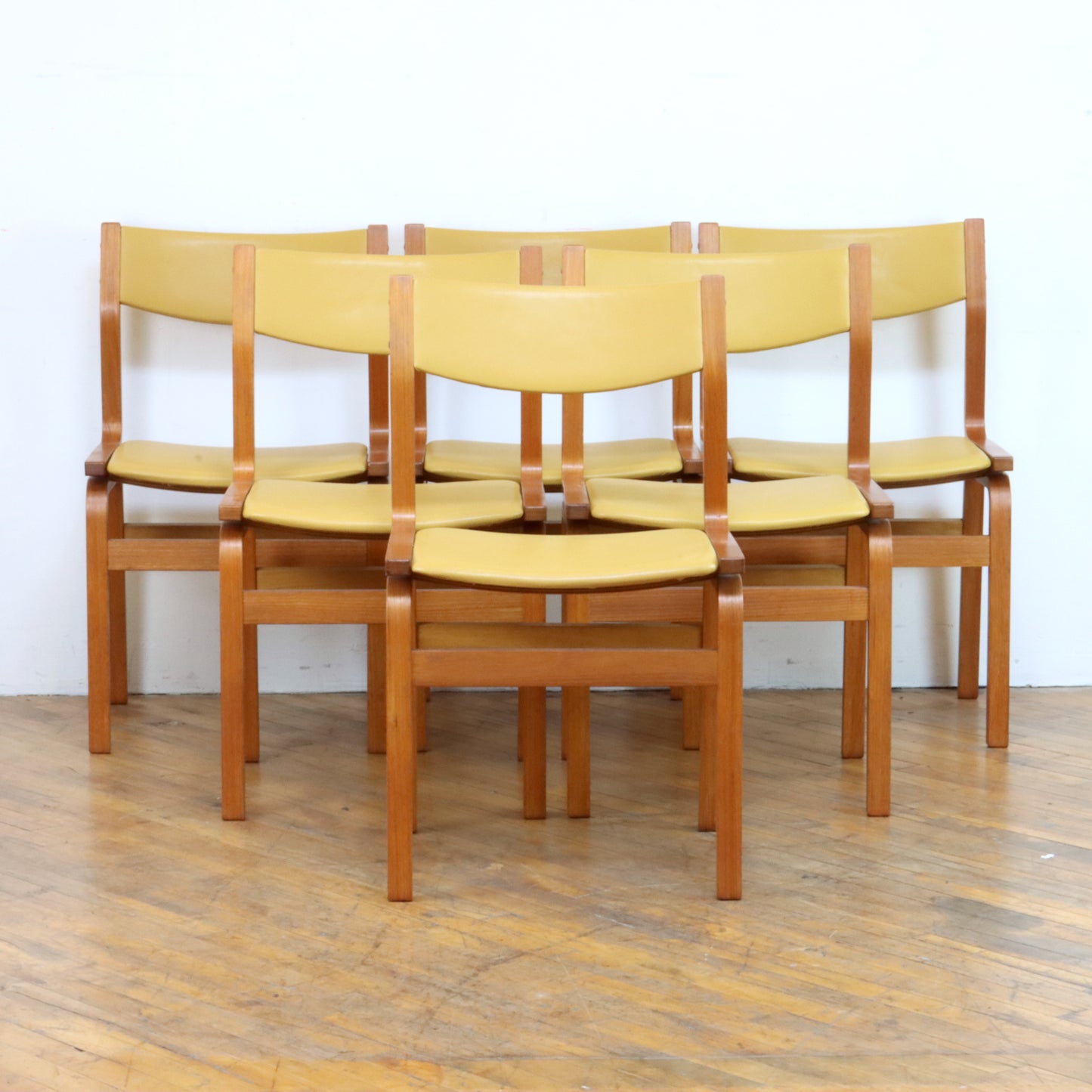 Dining Chairs After Arne Jacobsen