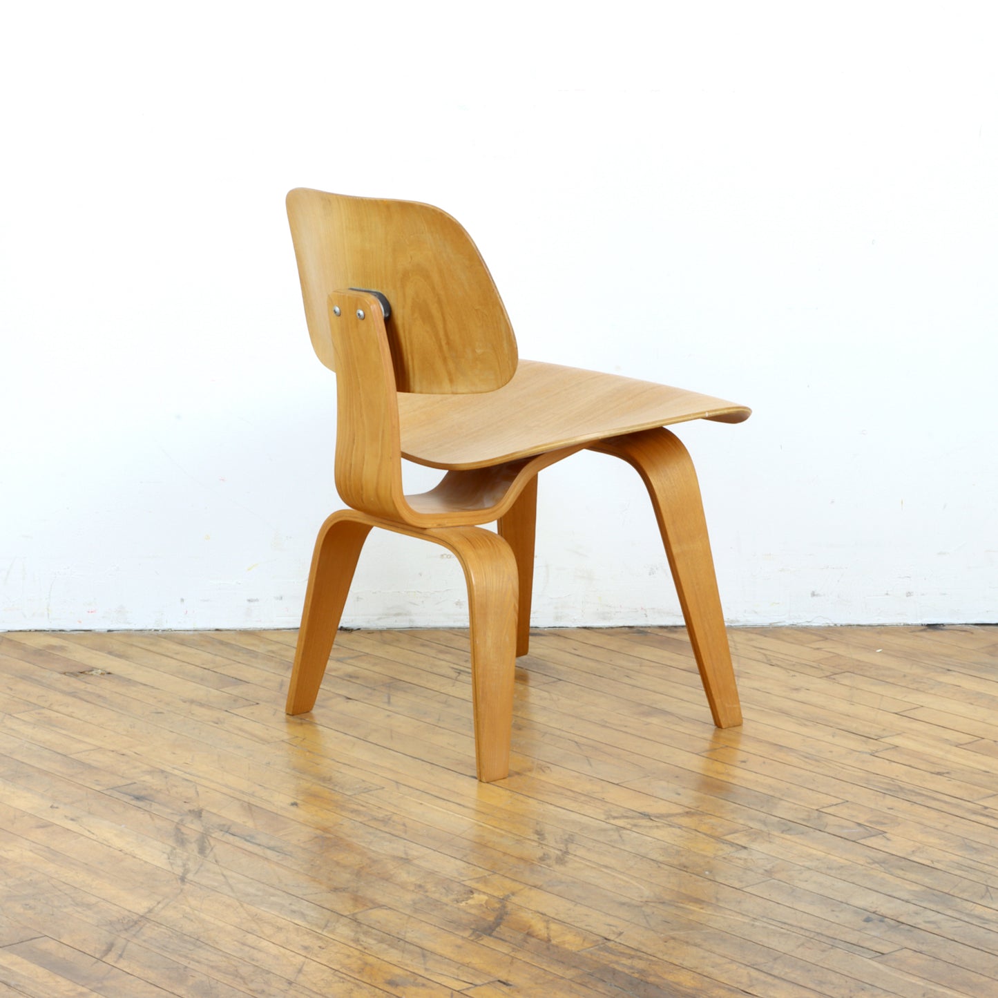 Set of Four 1st Generation Eames DCW