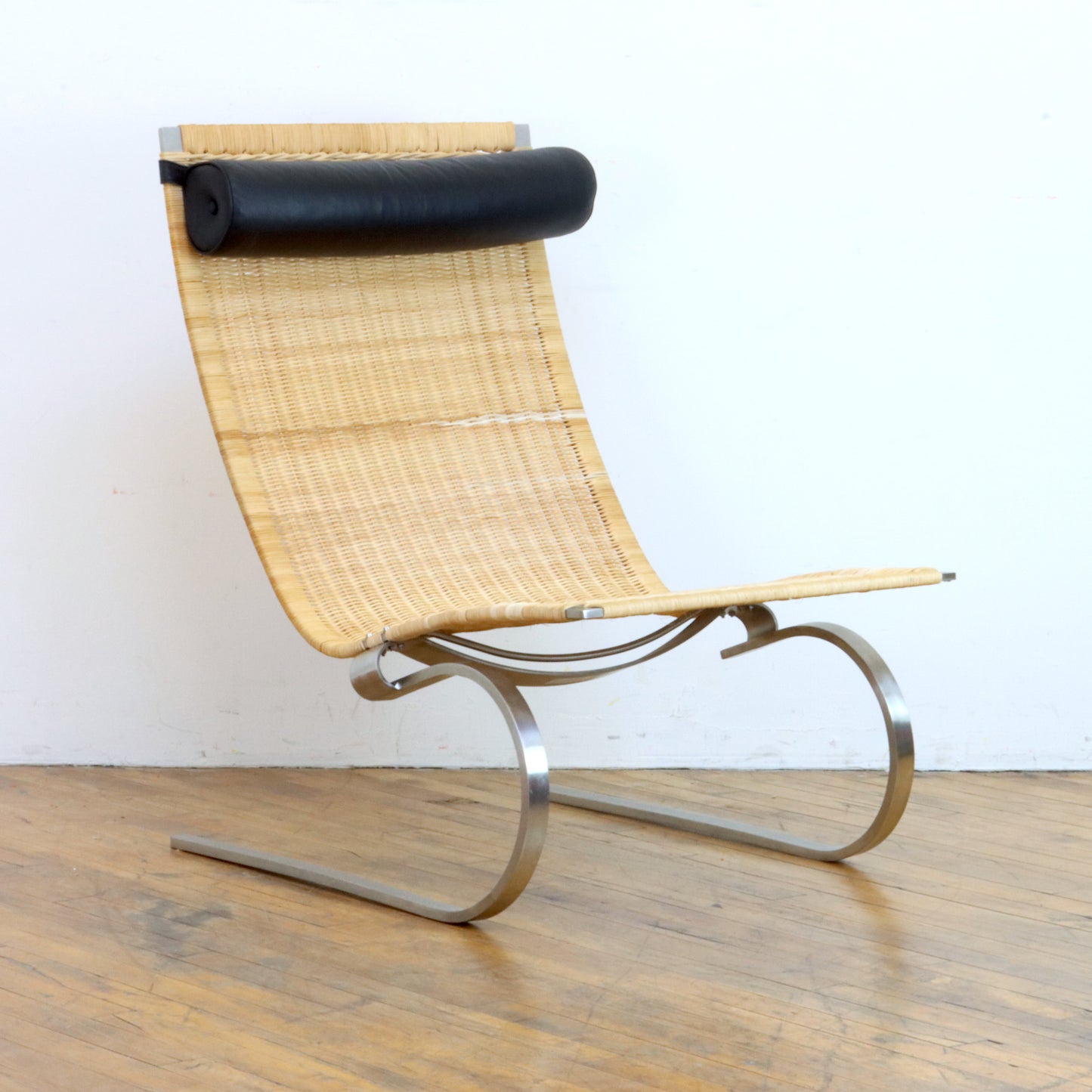 Poul Kjærholm PK20 Chair Reproduction