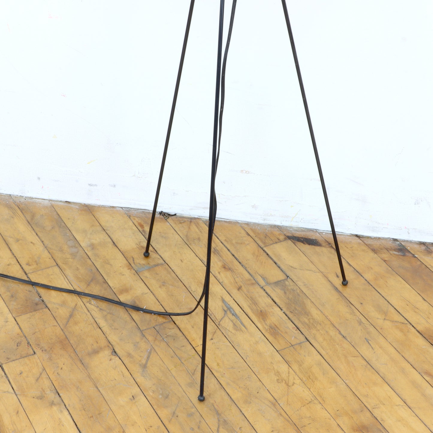 Vintage Isamu Noguchi 10A Akari Floor Lamp
