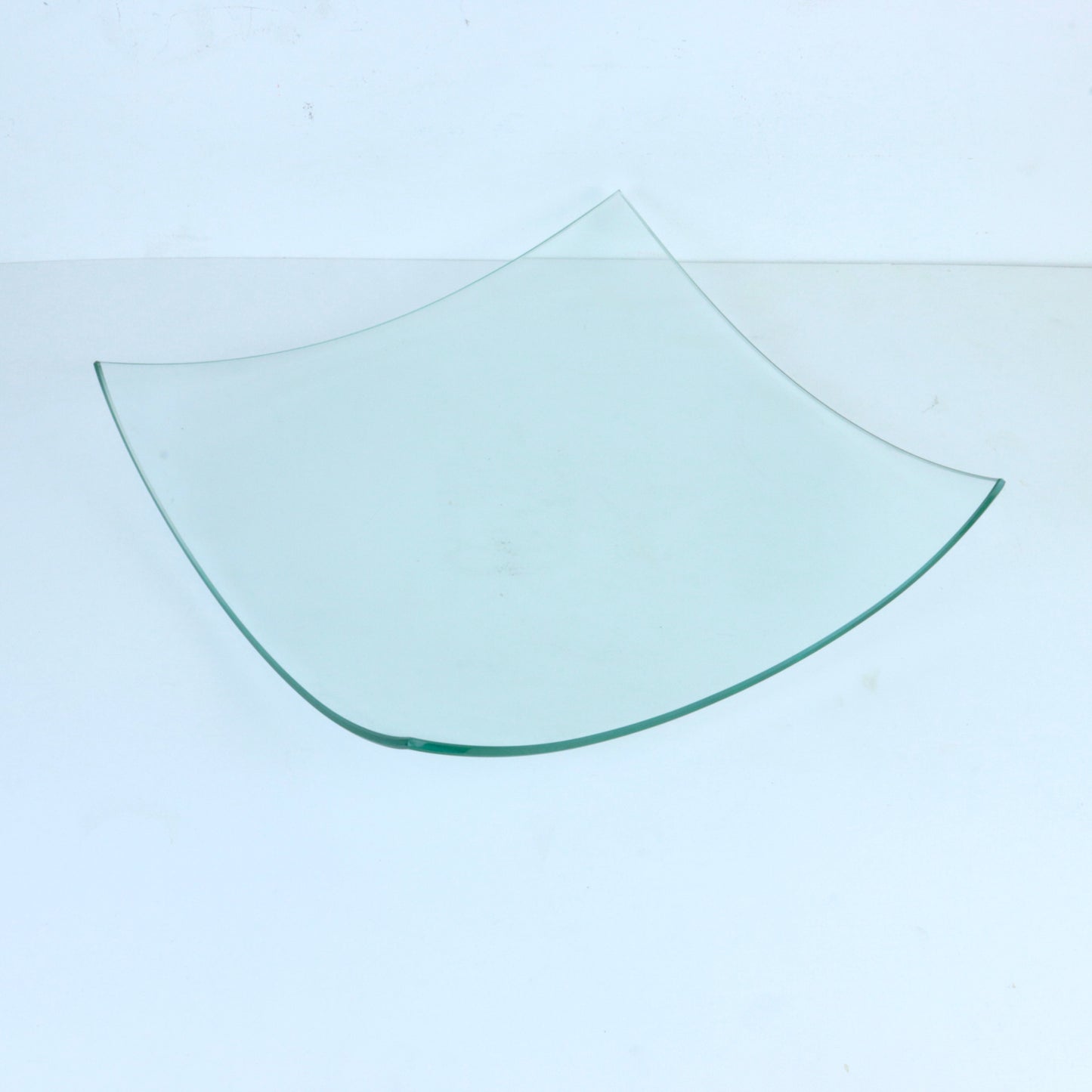 Minimalist Bent Glass Platter