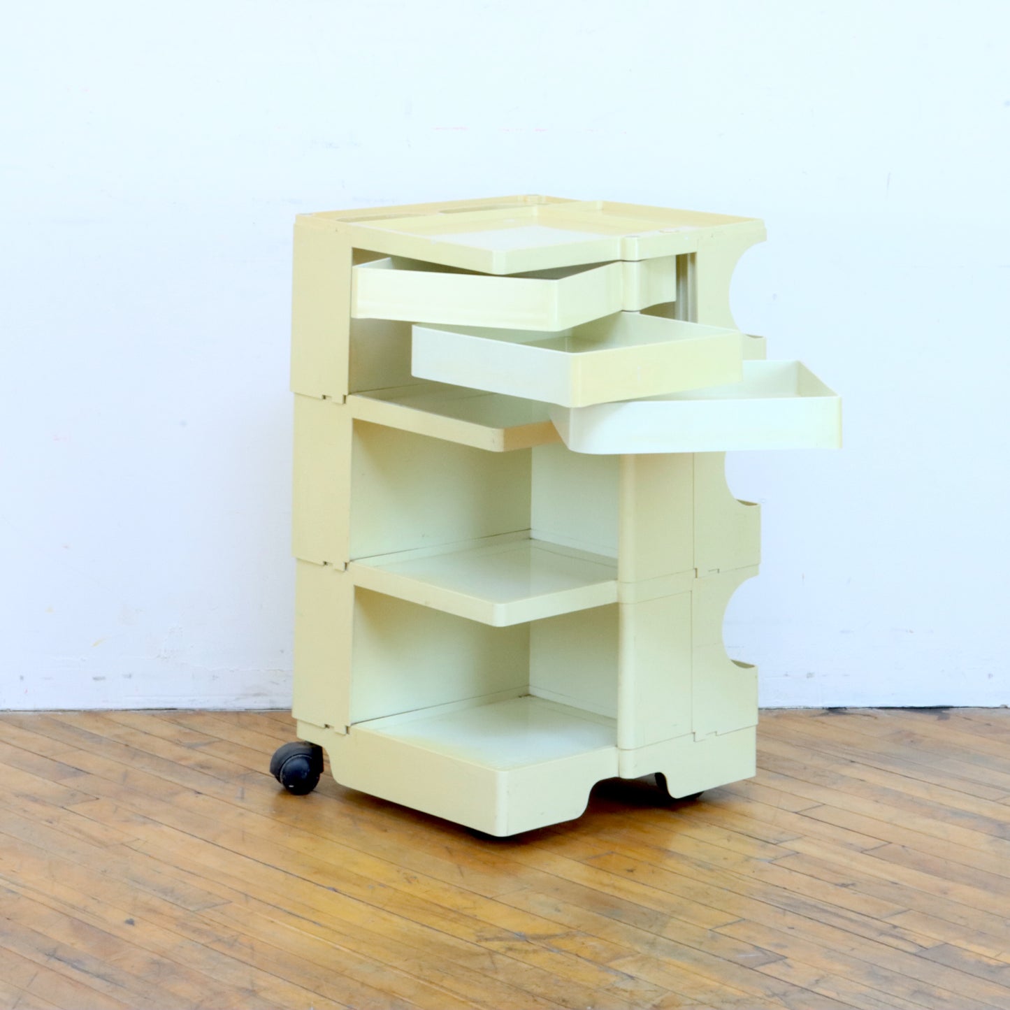 1970s Cosmos Taboret Trolley