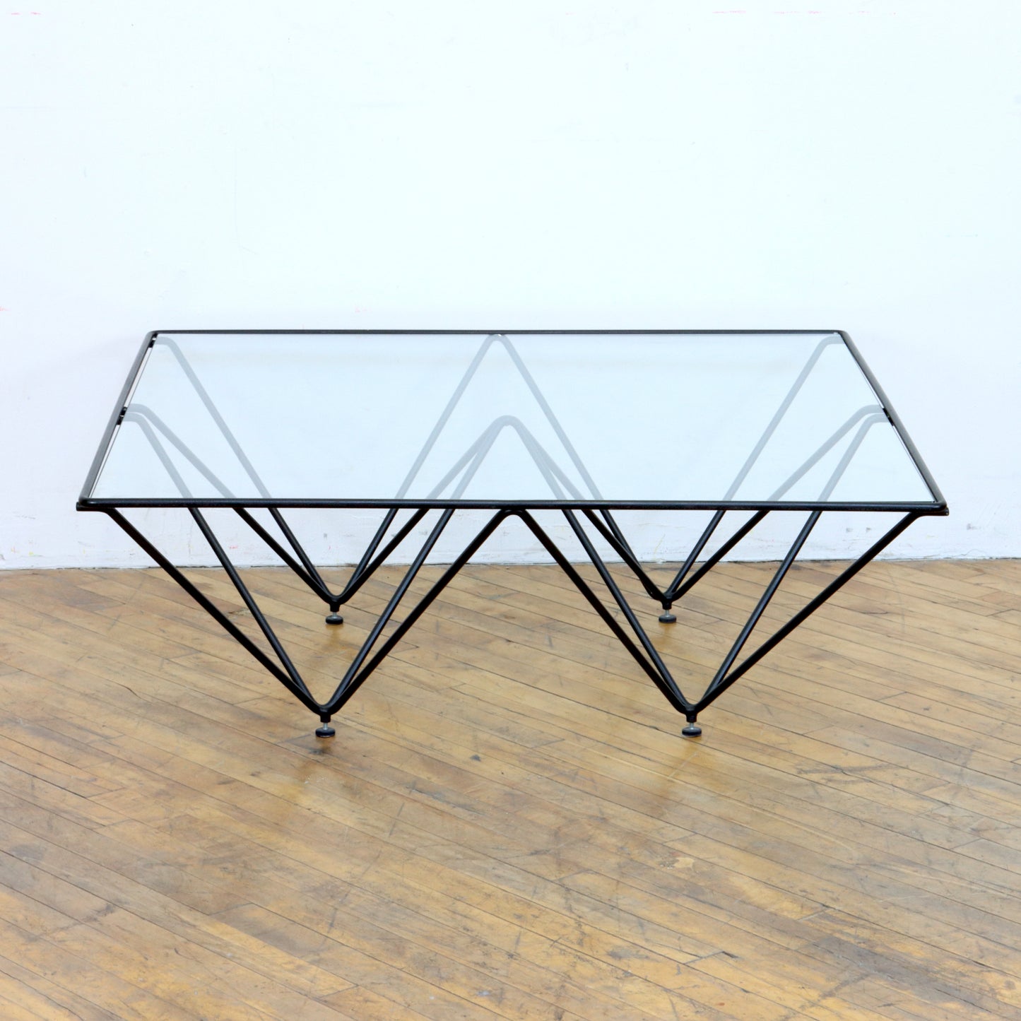 "Alanda" Style Coffee Table