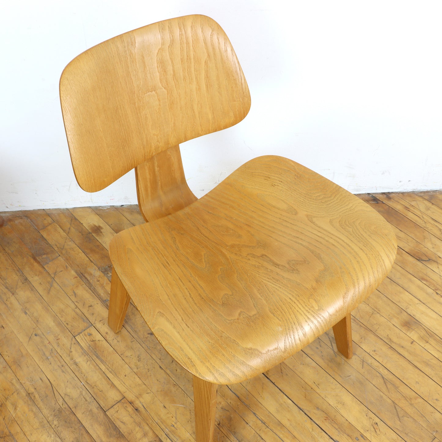 Set of Four 1st Generation Eames DCW