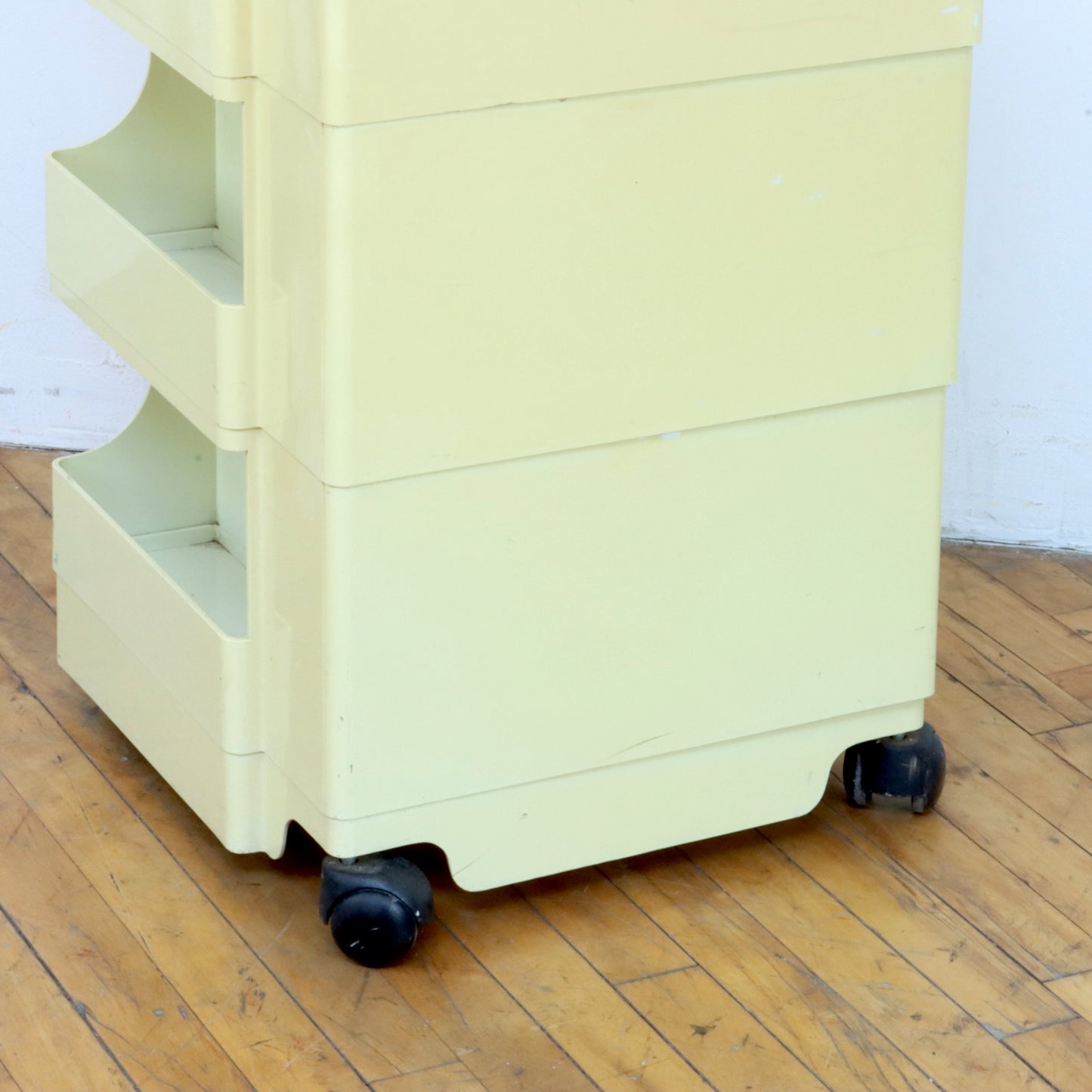 1970s Cosmos Taboret Trolley