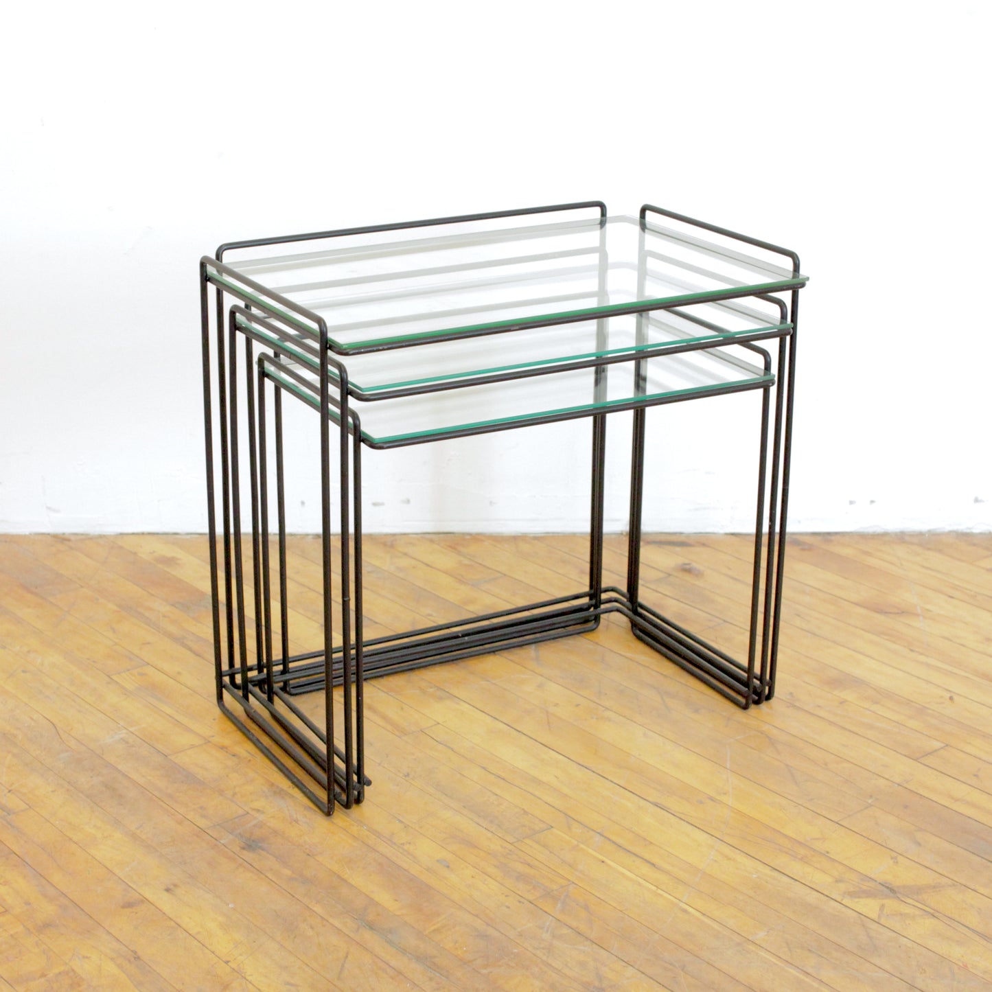 Max Sauze Isosceles Nesting Table Set