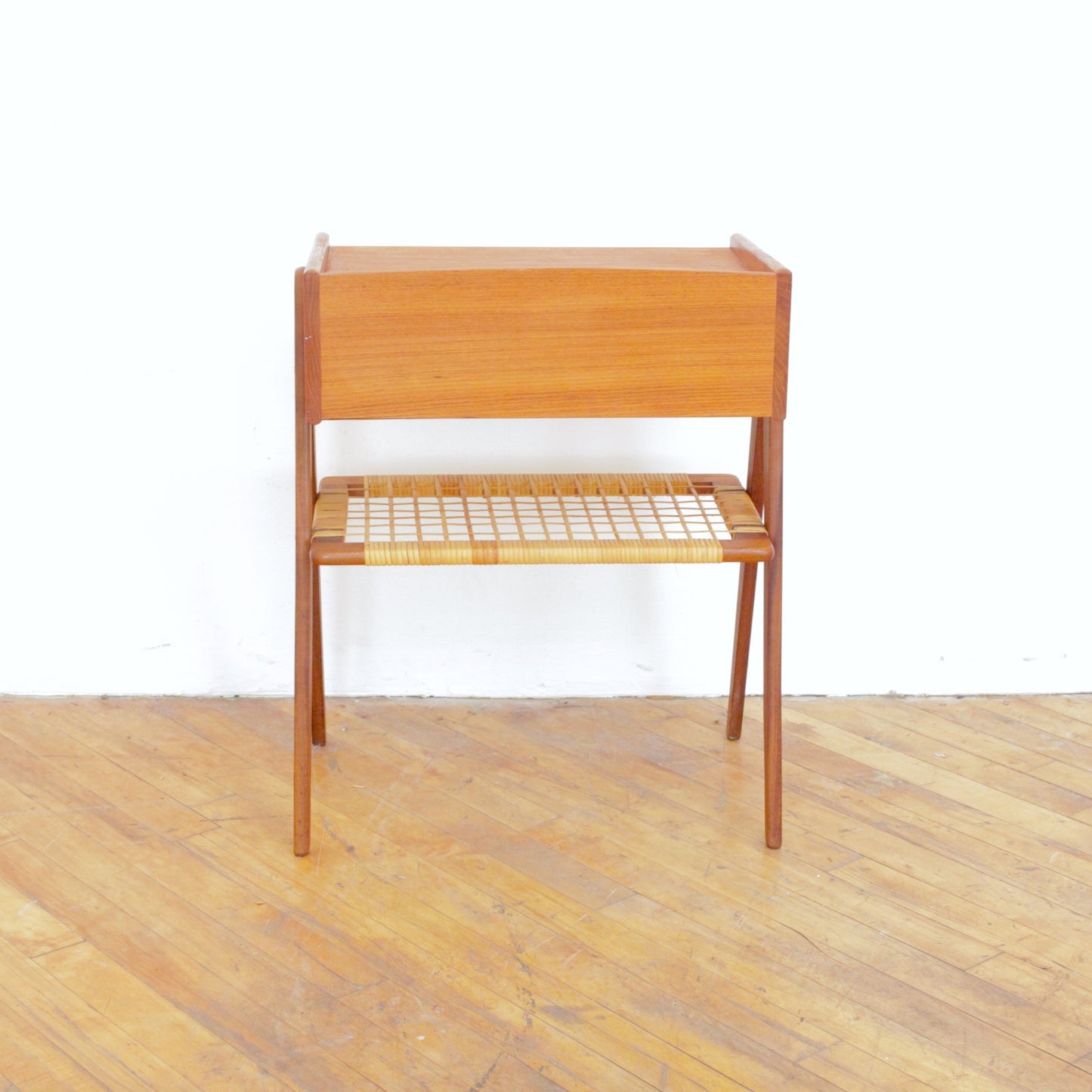 Soren Rasmussen Nightstands