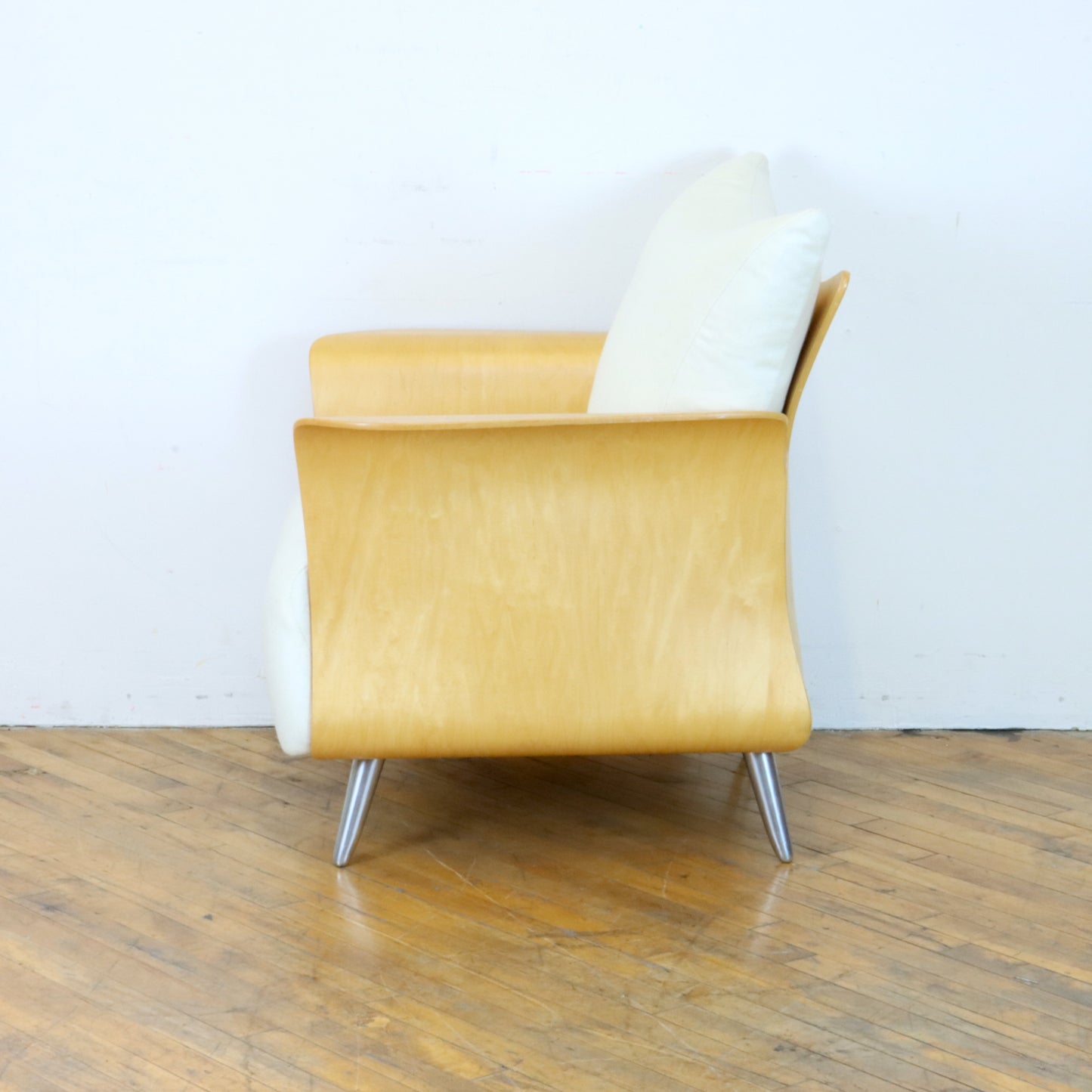 Pair of 1990s Keilhauer "Belle" Lounge Chairs