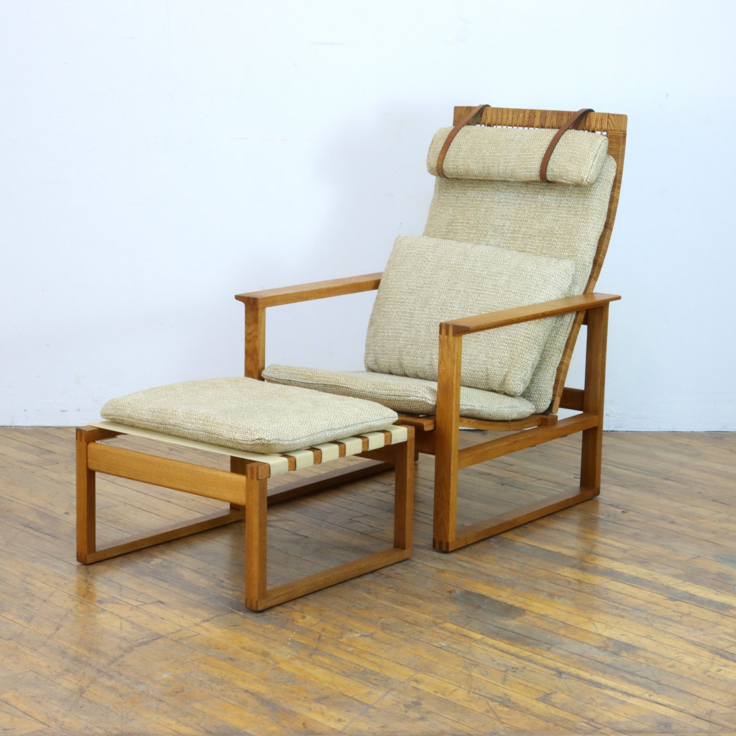 Børge Mogensen 2254 Oak Lounge Chair and Ottoman