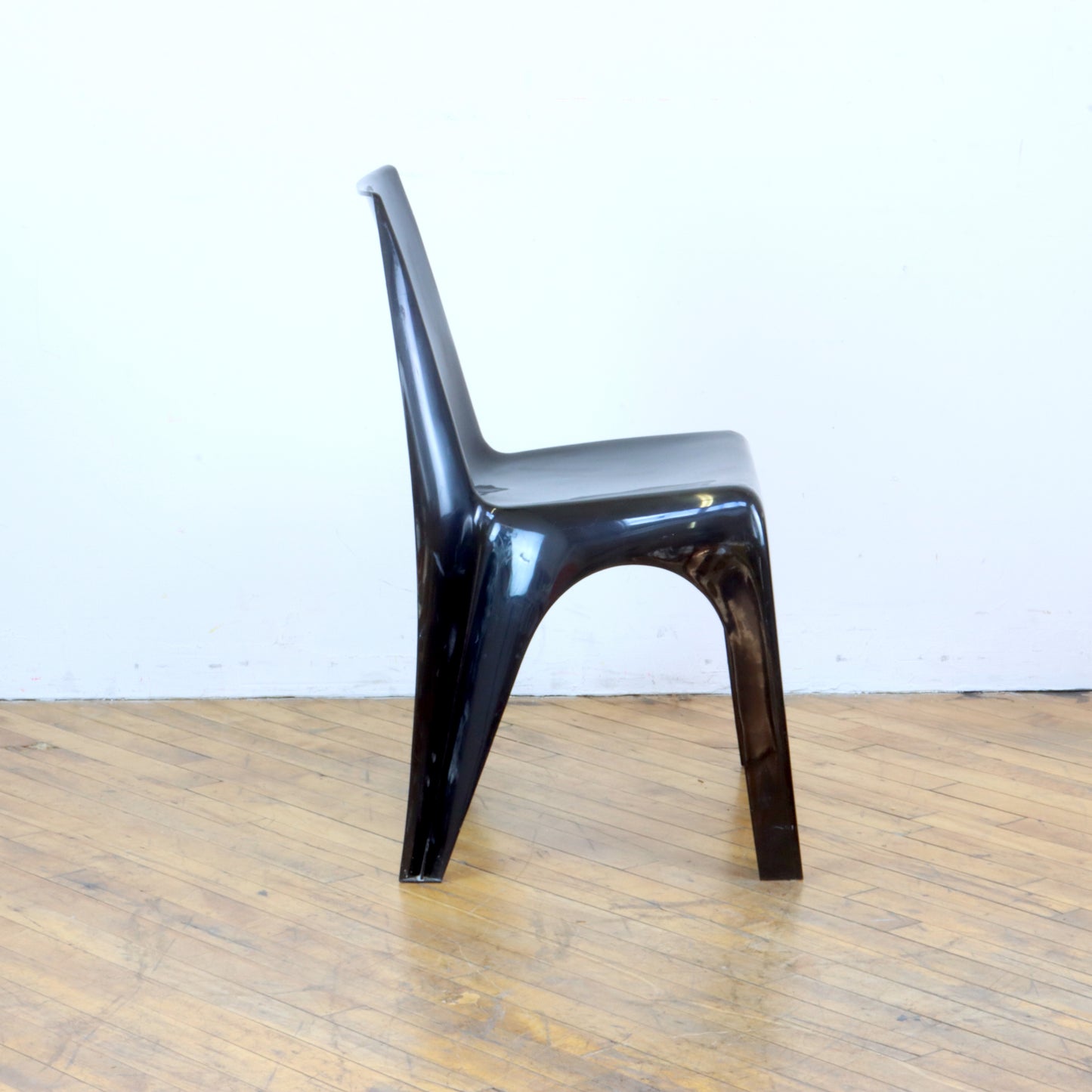 Pair of 1970s Borg Warner Space Age Stacking Chairs