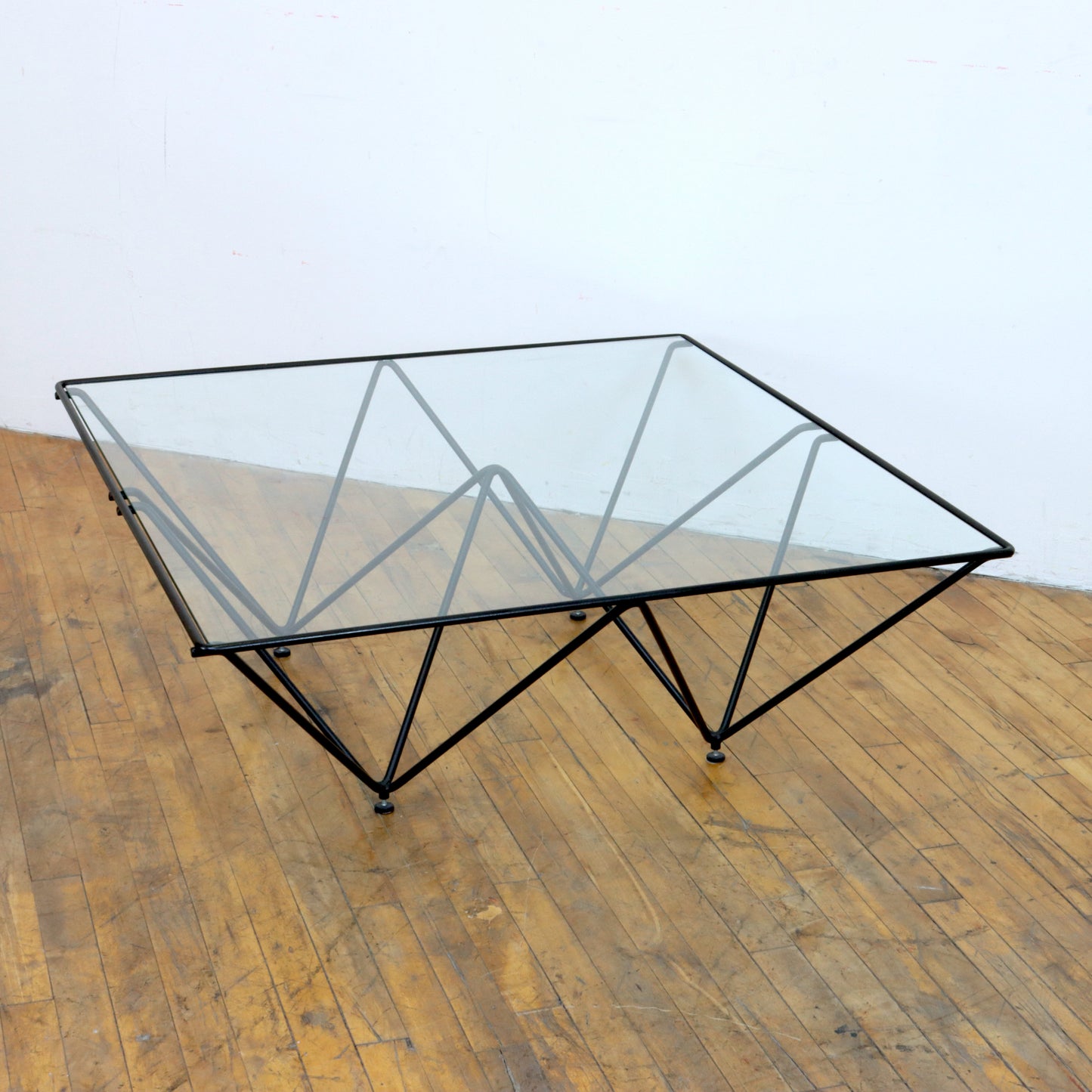 "Alanda" Style Coffee Table