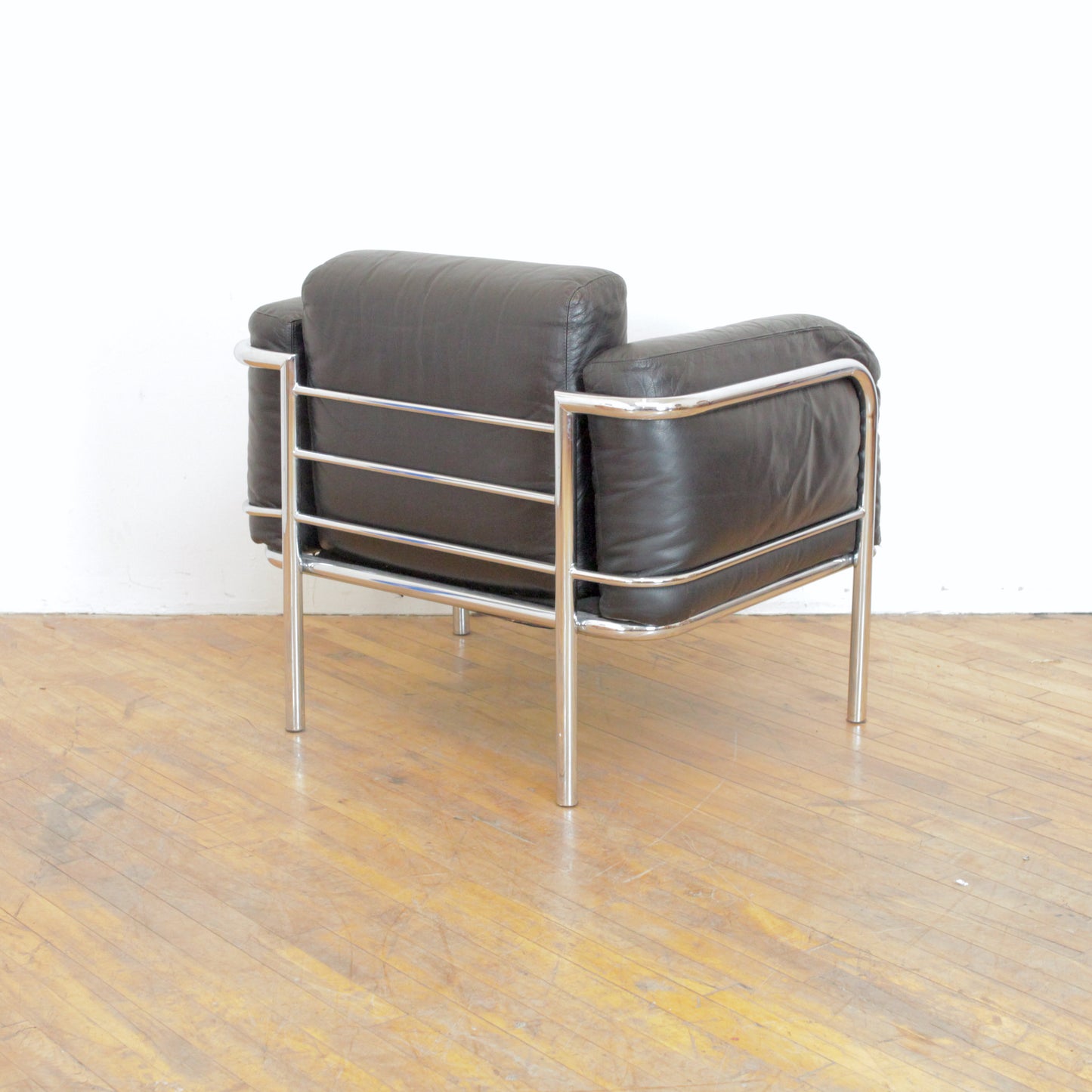 Vintage Italian Bauhaus Style Leather Lounge Chair