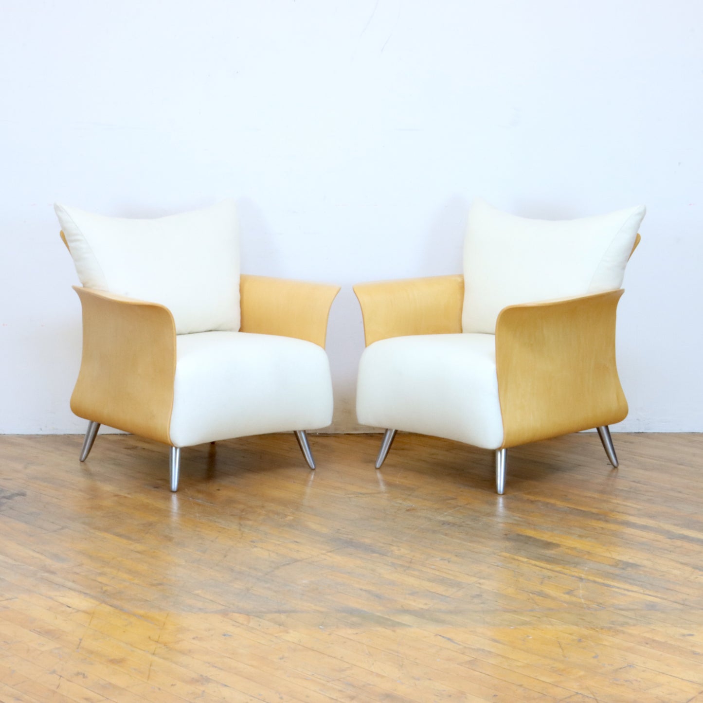 Pair of 1990s Keilhauer "Belle" Lounge Chairs