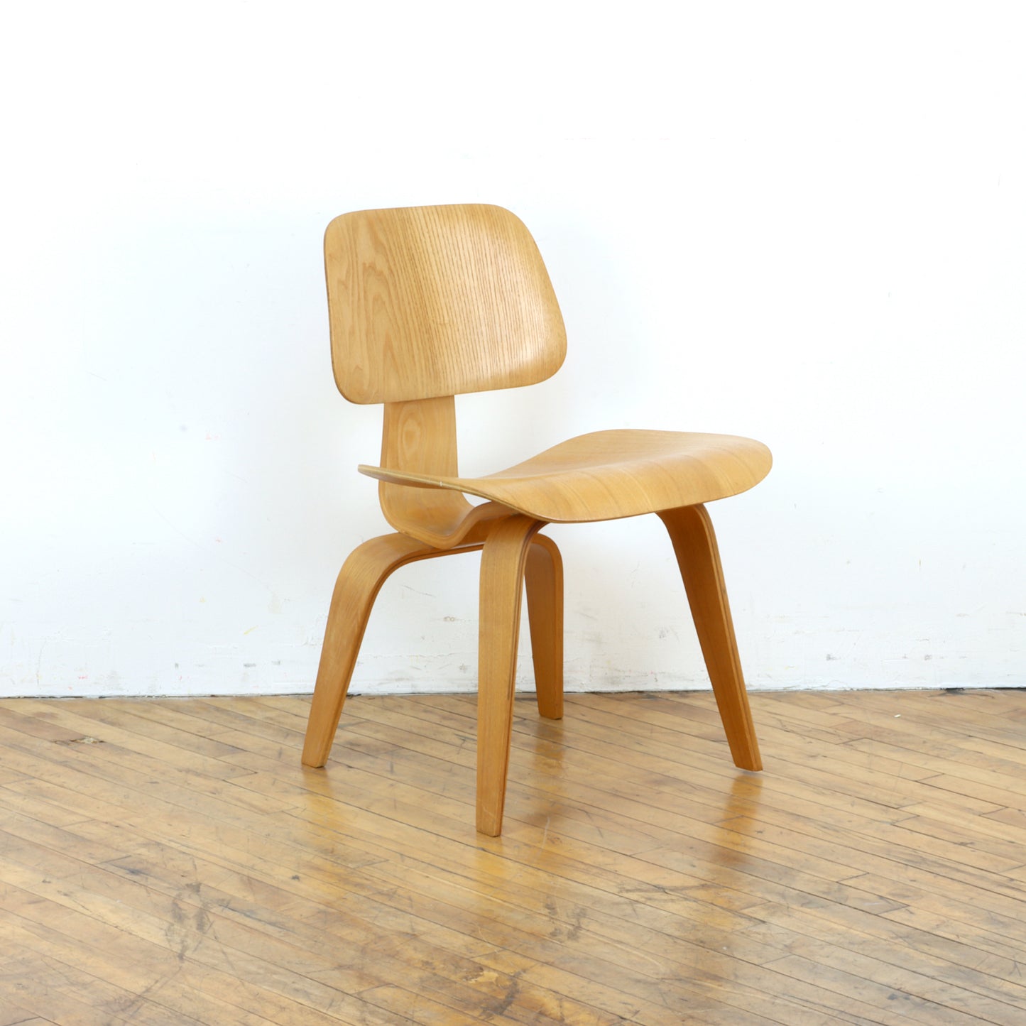 Set of Four 1st Generation Eames DCW