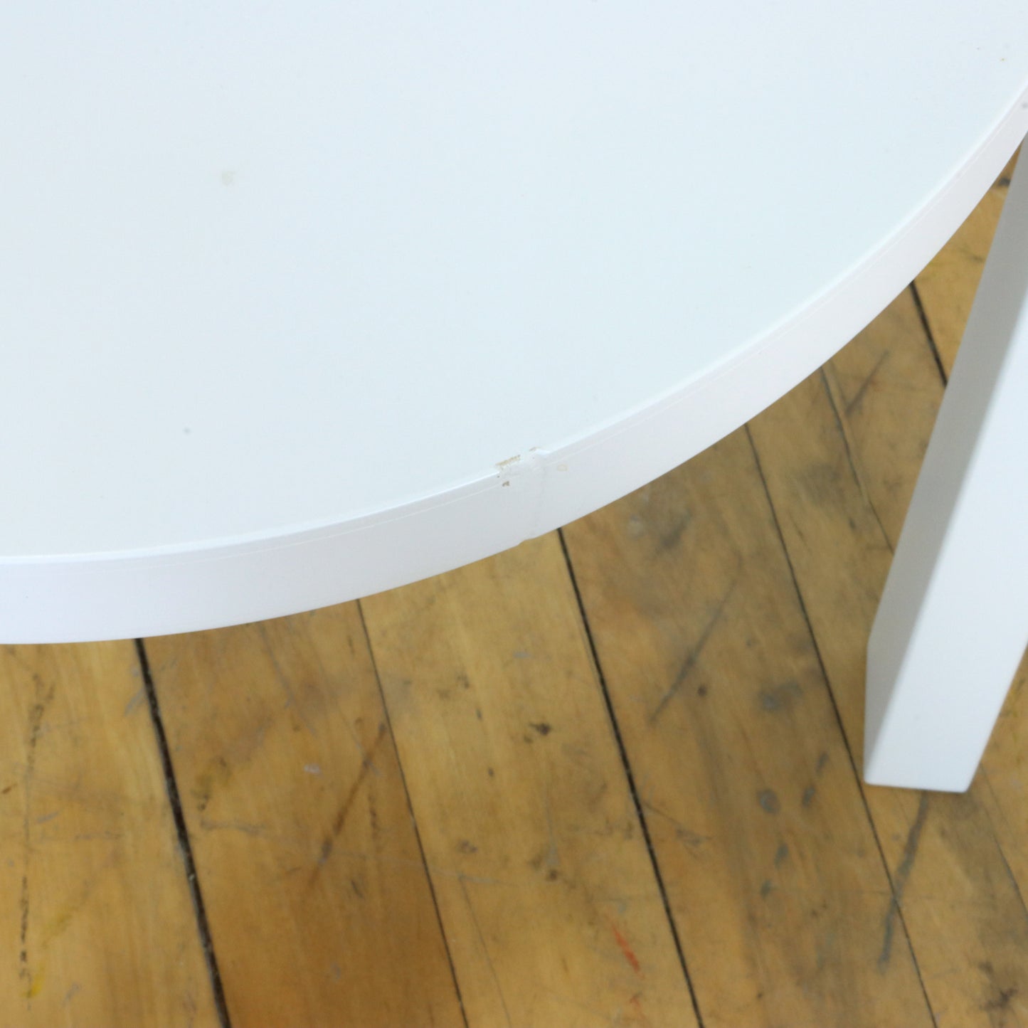 Alvar Aalto Stool 60, White