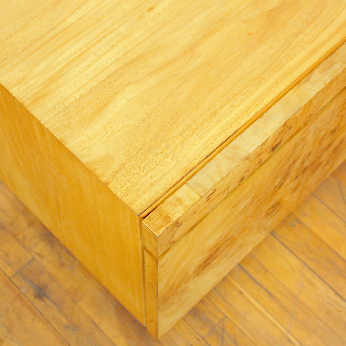 Pair of 1970s Lane Burl Nightstands