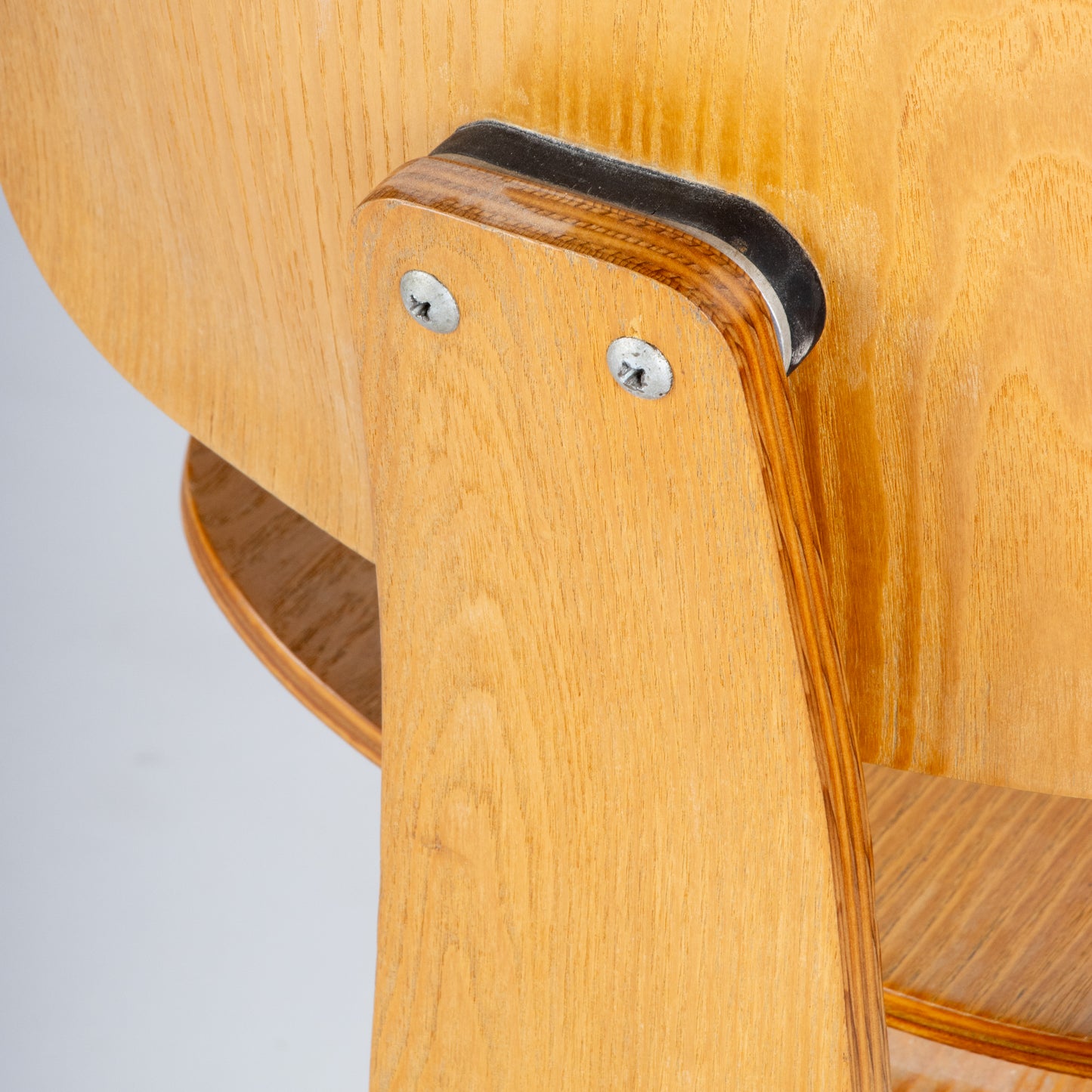 Mid 1940s Pre Production Eames DCW