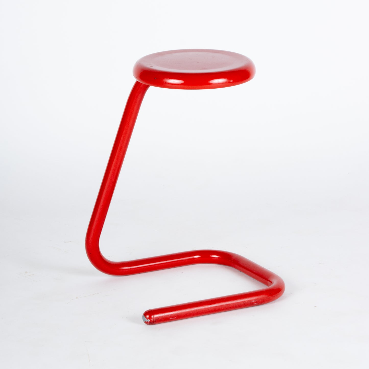 Rental: Kinetics Paperclip Stools