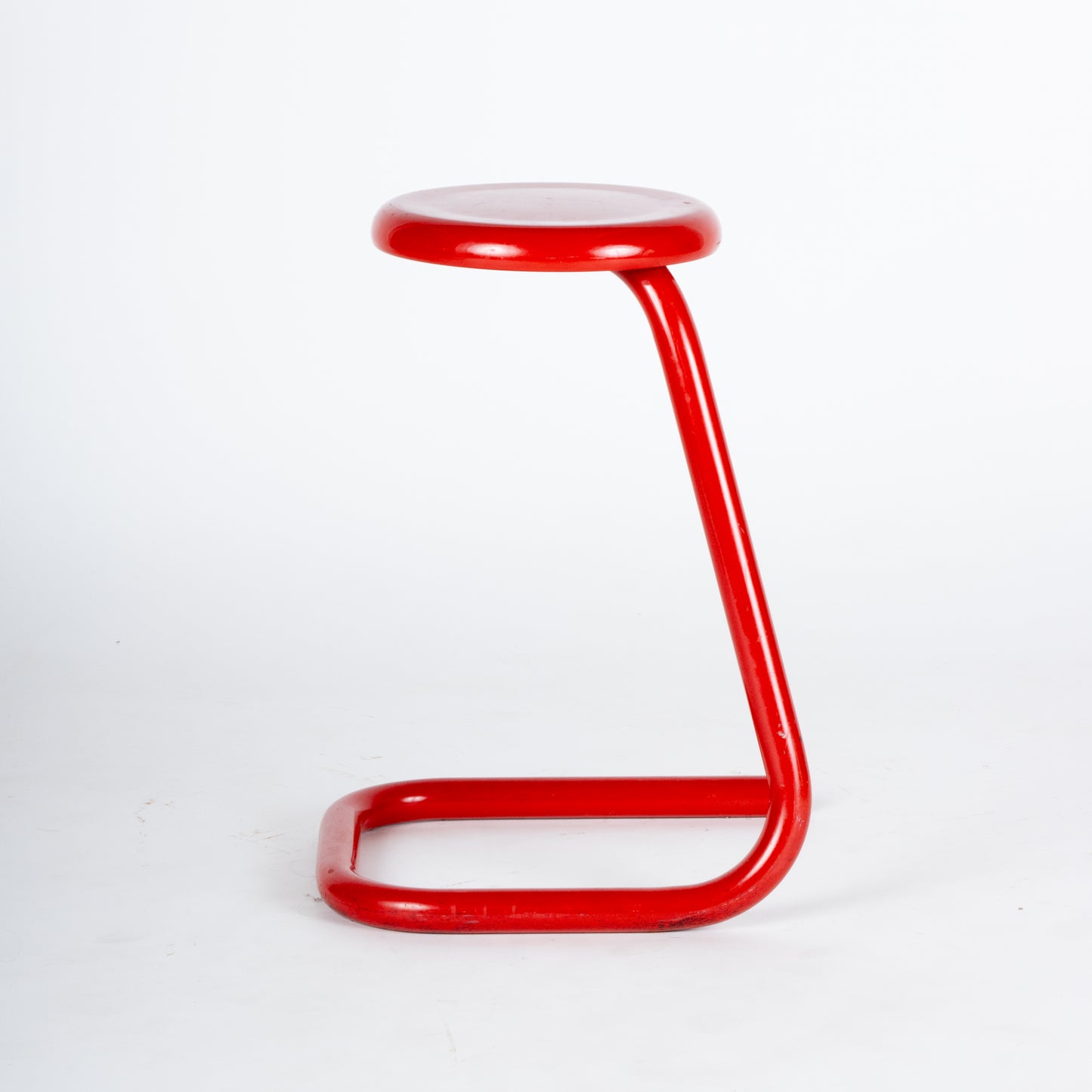 Rental: Kinetics Paperclip Stools