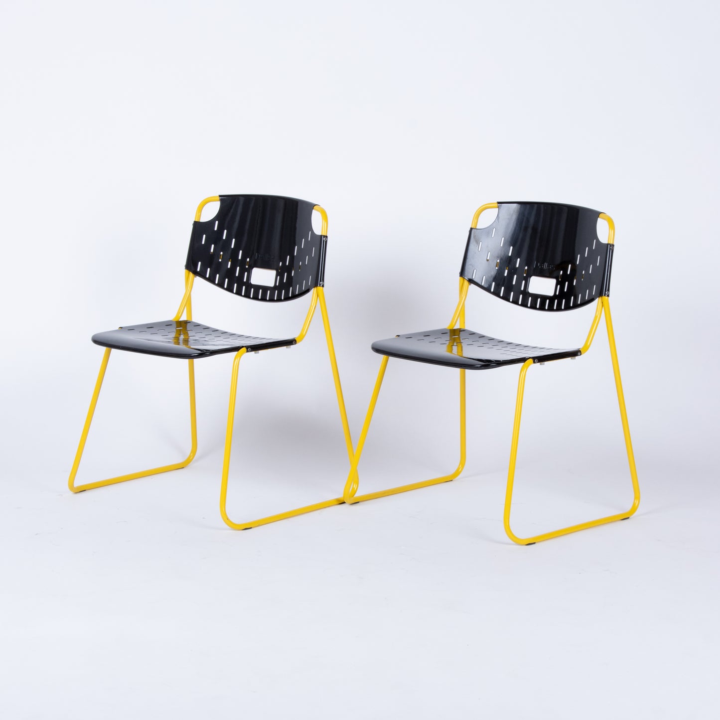 Pair of 1975 "Dallas" Chairs by Paolo Favaretto for Kinetics