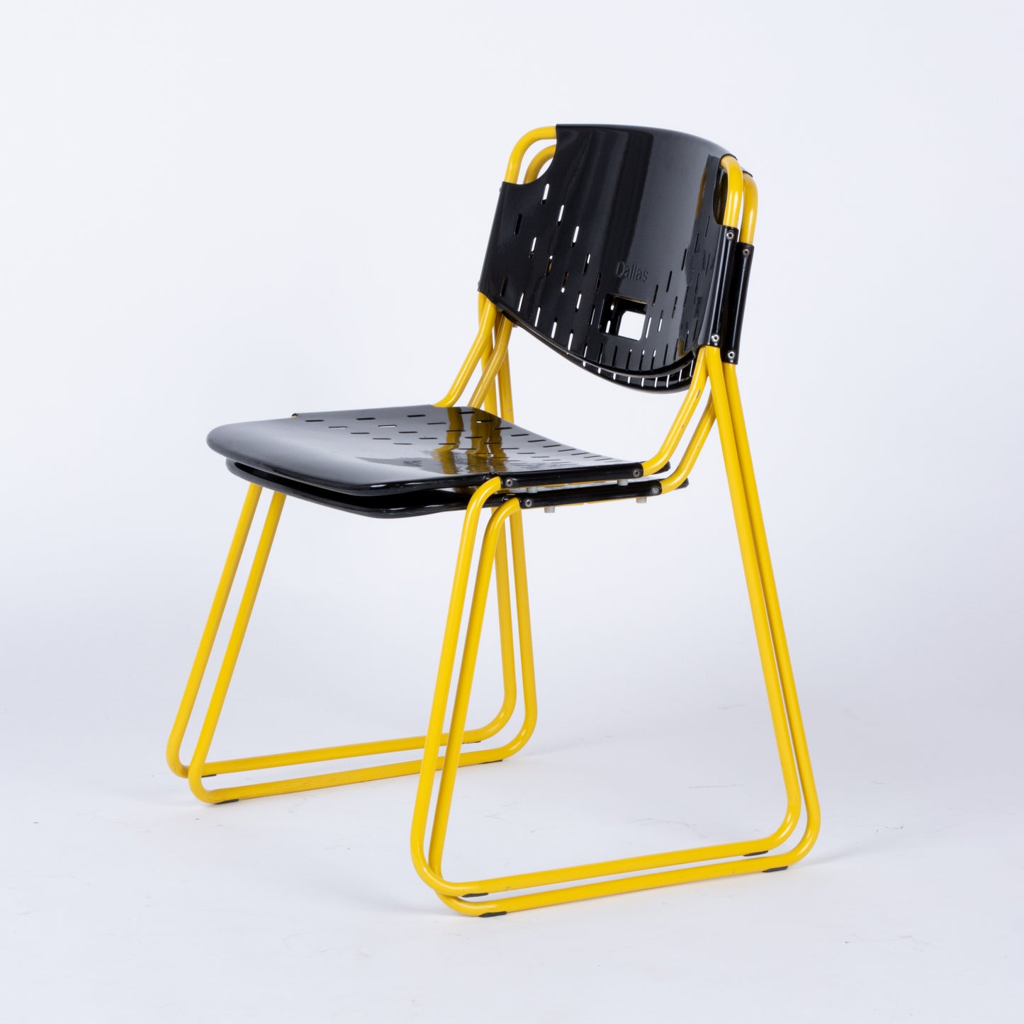 Pair of 1975 "Dallas" Chairs by Paolo Favaretto for Kinetics