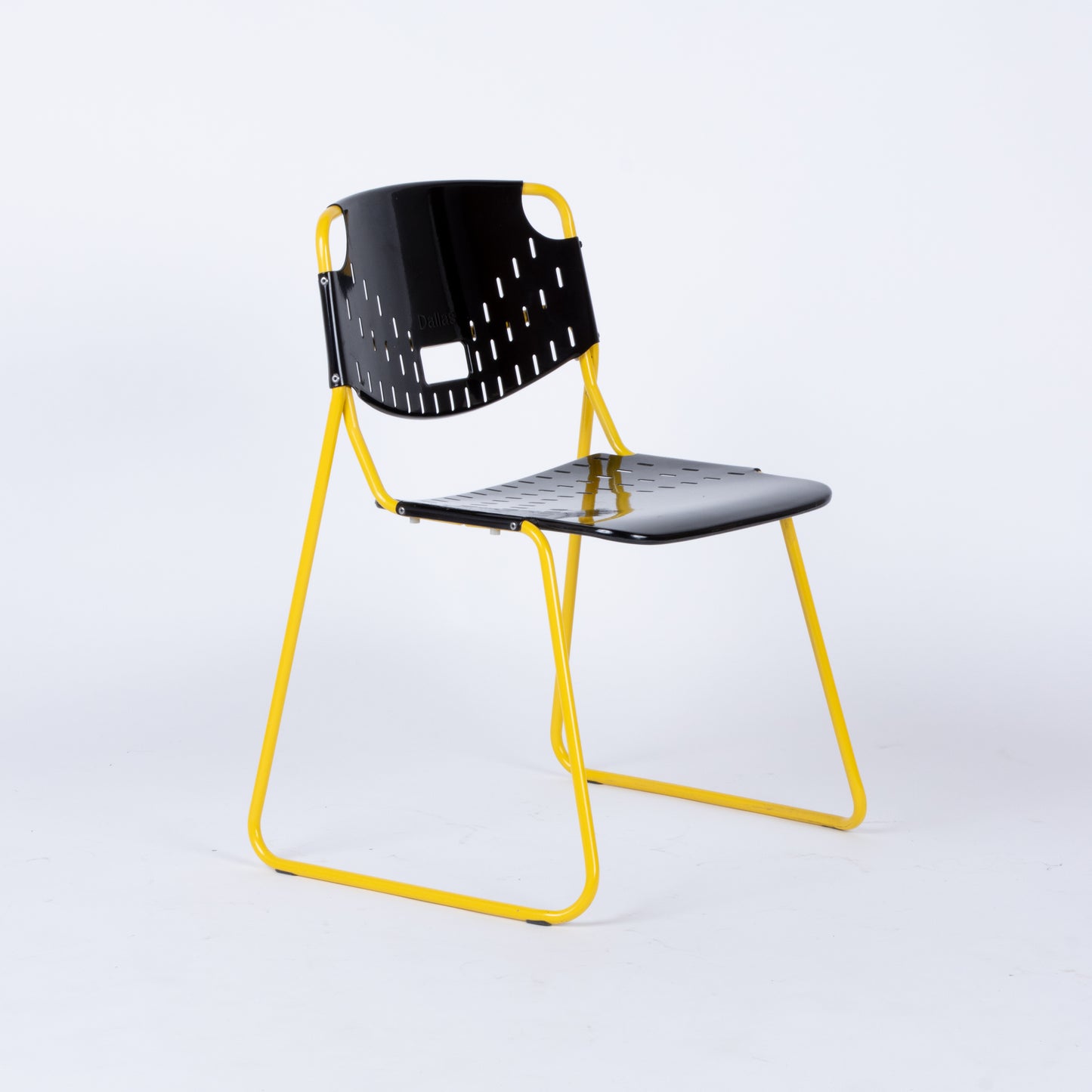 Pair of 1975 "Dallas" Chairs by Paolo Favaretto for Kinetics
