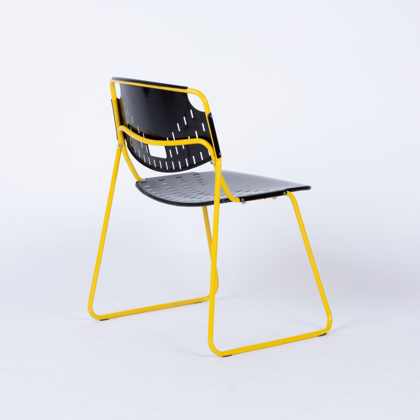 Pair of 1975 "Dallas" Chairs by Paolo Favaretto for Kinetics