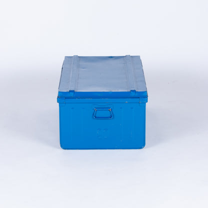 Rental: Vintage Blue Metal Crate