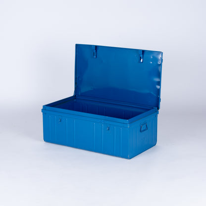 Rental: Vintage Blue Metal Crate