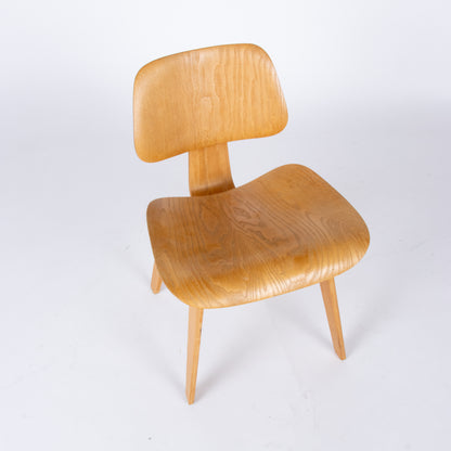 1940s Pre Production Eames DCW