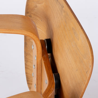 1940s Pre Production Eames DCW