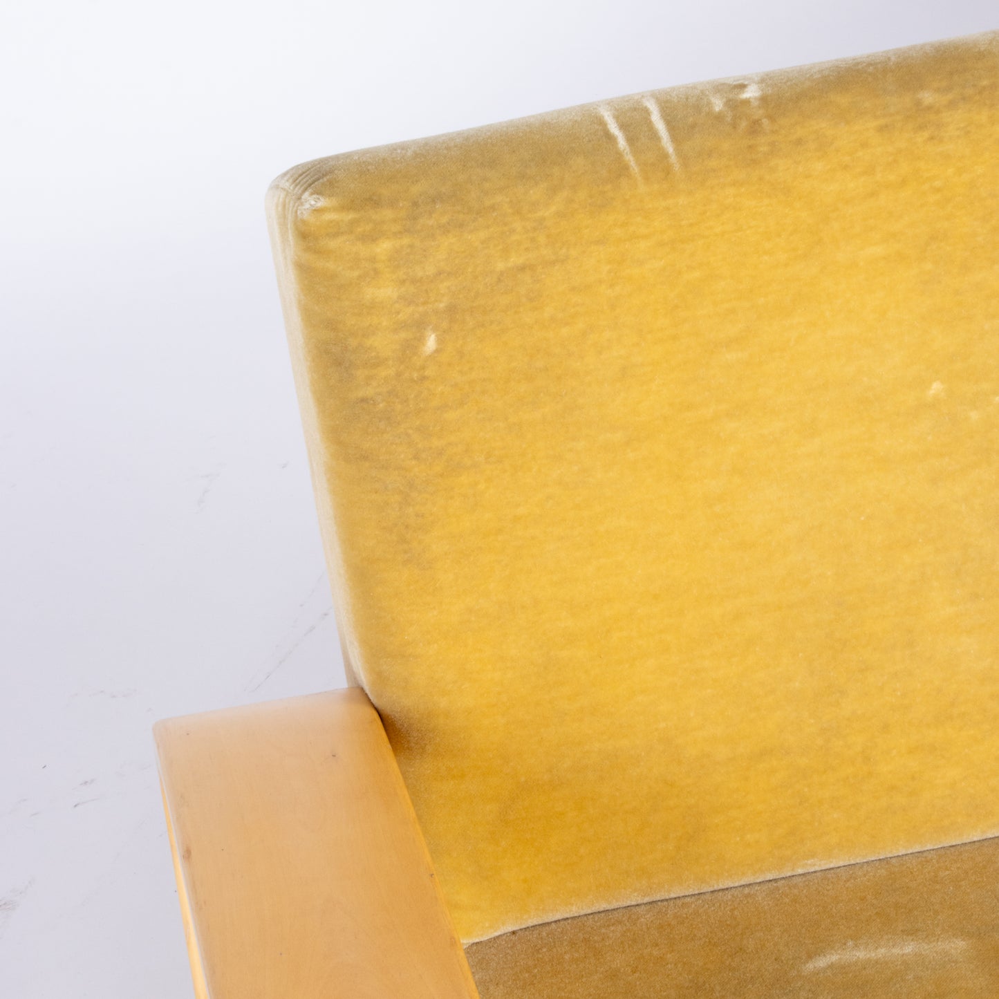 Customizable Alvar Aalto 400 Lounge Chair