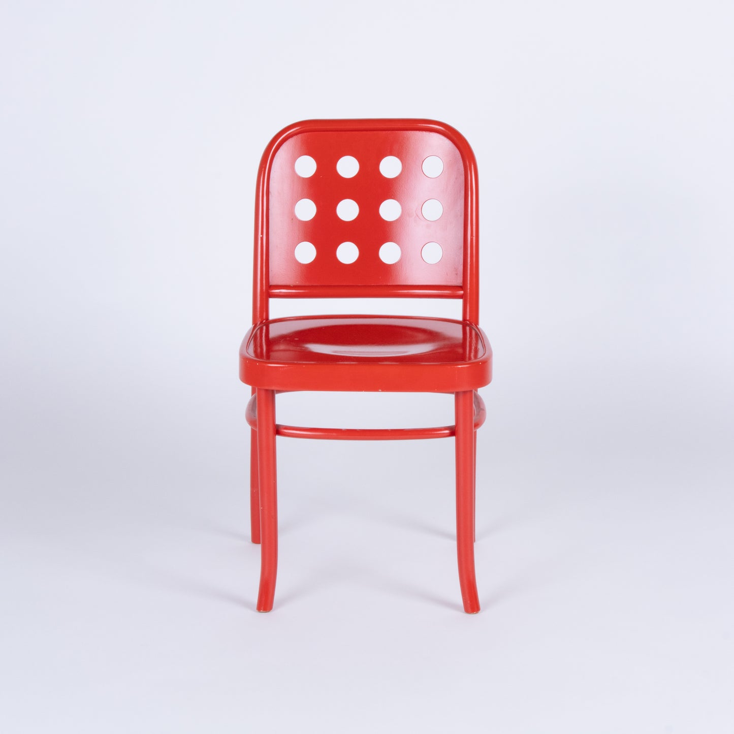 Rental: Josef Hoffmann 6010 Chair