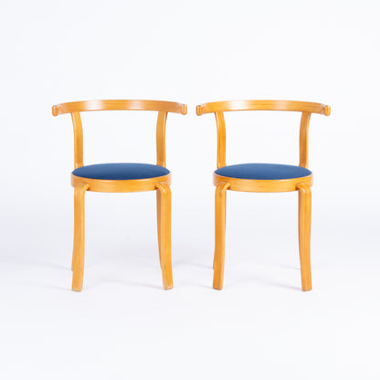 Pair of 1980s 8000 Chairs
