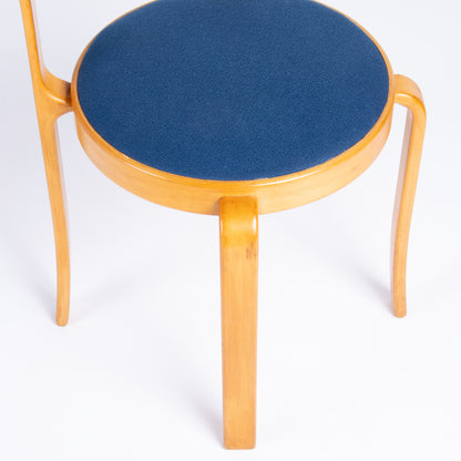 Pair of 1980s 8000 Chairs
