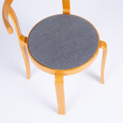 Pair of 8000 Chairs (10 Available)