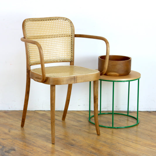 Vintage 811 Prague Chair