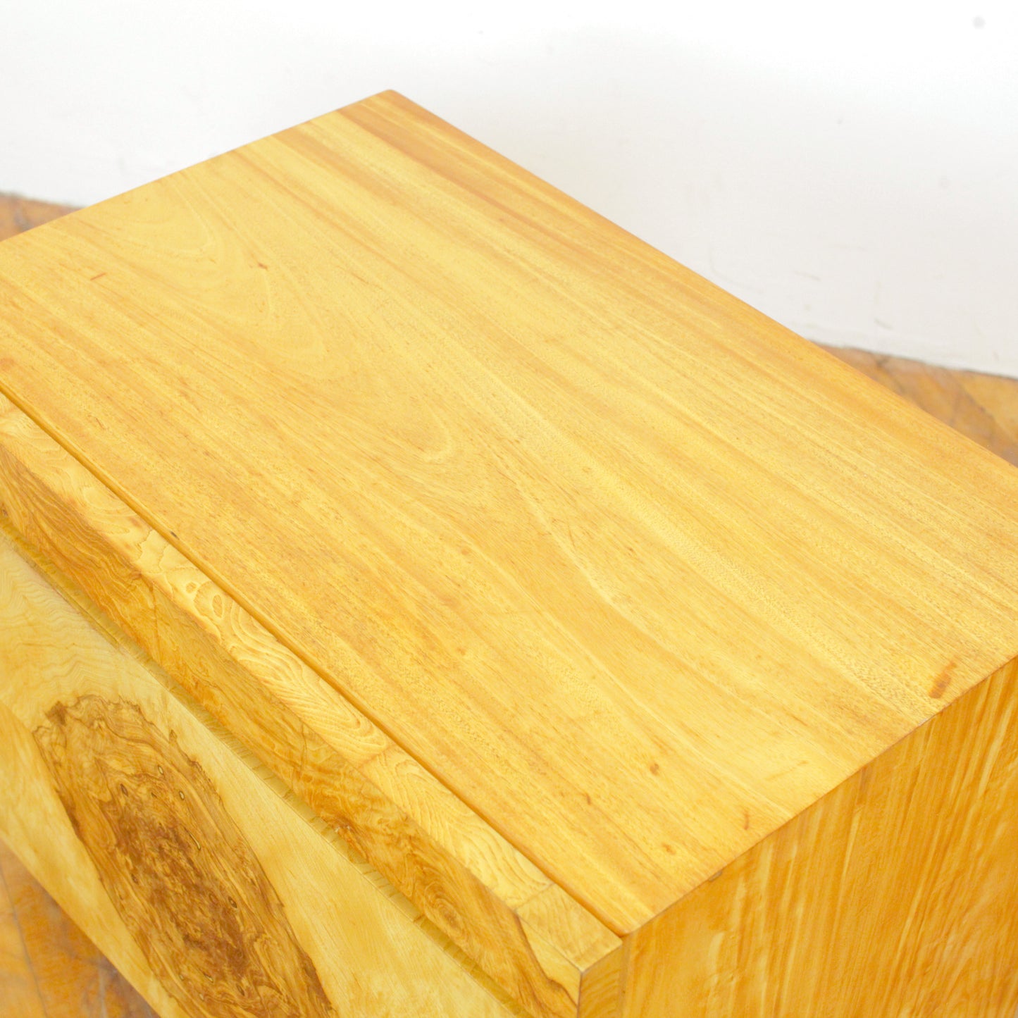 Pair of 1970s Lane Burl Nightstands